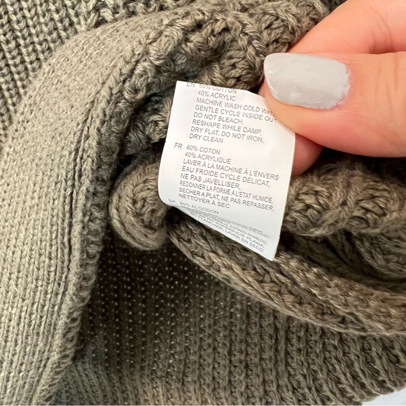 Olive Green Knit Sweater - Picture 5 of 8